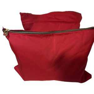 Cosmetic bag