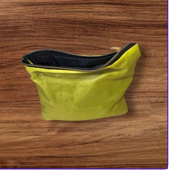 Makeup bag - Image 5